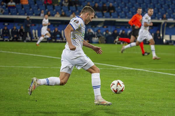 Football UEFA Europa League, 2024/25 season, matchday 2: TSG Hoffenheim v Dynamo Kiev. On the ball: Oleksandr Karavaiev (20, Kiev)