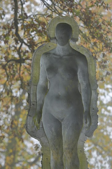 Sculpture Day and Night by Ubbo Enninga, female figure, 3D effect, three-dimensional, three-dimensional, convex, moulded, curved, arched, hollow, shape, frame, framing, edge, envelope, Stadtpark, Biedenkopf, Hesse, Germany, Europe