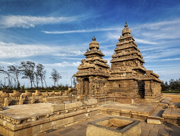 Famous Tamil Nadu landmark, Shore temple, world heritage site in Mahabalipuram, Tamil Nadu, India, Asia