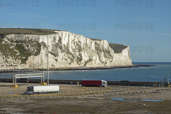 White cliffs, lorry, truck, harbour, Dover, Kent, England, Great Britain