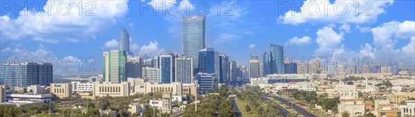 UAE, United Arab Emirates, Abu Dhabi downtown panorama and financial center skyline, Asia