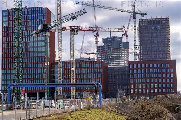 Construction sites in the east of Hafencity Hamburg, office building, new district on the Elbe, on the site of the former free harbour, residential units for 14, 000 people, 3, 000 hotel beds, 45, 000 jobs, Hamburg, Germany, to be built here by the 2030s, Europe