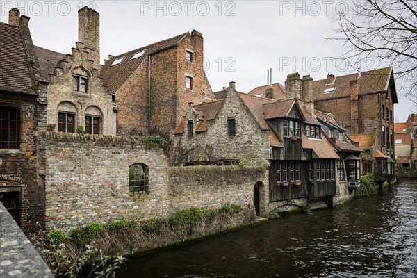 Old houses on the canal, Flemish architecture, Middle Ages, architectural history, old, building, centre, old town, travel, city trip, Bruges, Belgium, Europe