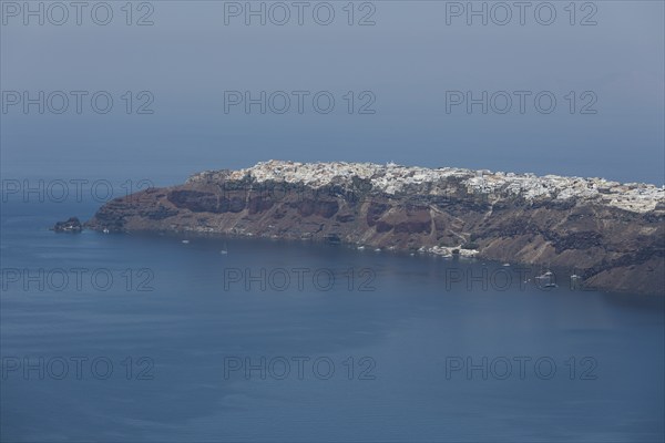 Santorini, Oia, view from Imerovigli, Cyclades, Greece, Europe