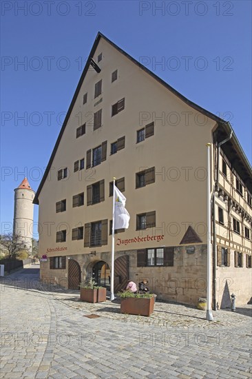 Youth hostel as a historic building and Three Kings' Tower, round fortified defence tower, Dinkelsbühl, Middle Franconia, Franconia, Bavaria, Germany, Europe