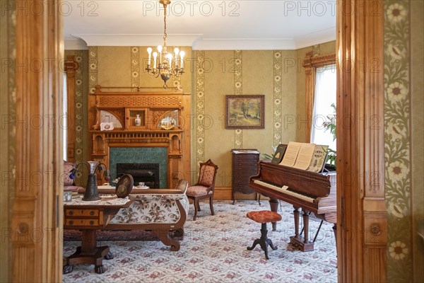 Muskegon, Michigan, The Thomas Hume house at the Hackley and Hume Historic Site, operated by the Lakeshore Museum Center. Charles Hackley and Thomas Hume were lumber baron partners. They built their homes next door to each other in the late 1880s