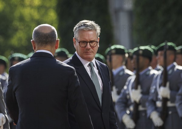 (R-L) Keri Starmer, Prime Minister of the United Kingdom of Great Britain and Northern Ireland, and Olaf Scholz, Federal Chancellor, during a reception at the Federal Chancellery in Berlin, 28 August 2024