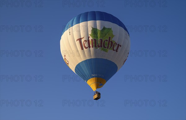 Hot air balloon, balloon ride, Logo Teinacher, Stuttgart, Baden-Württemberg, Germany, Europe