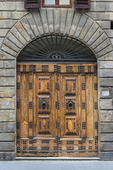 Old wooden entrance door, old town, architecture, history, entrance door, historic, craftsmanship, carpenter, Florence, Italy, Europe