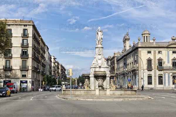 Font del Geni Catala, historic fountain, neoclassical architecture, architect Francesc Daniel Molina i Casamajo, Pla de Palau, historic centre, Barcelona, Spain, Europe