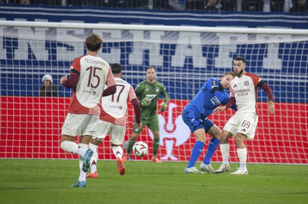 Football UEFA Europa League, 2024/25 season, matchday 4: TSG Hoffenheim v Olympique Lyon. Picture: No real goal threat for Hoffenheim in this situation