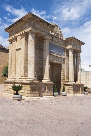 Bridge gate Puerta del Puente, Cordoba, Andalusia Spain