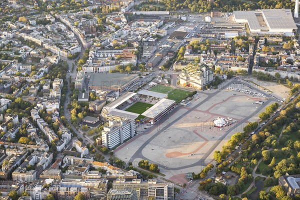 Aerial view of St. Pauli with Heiligengeistfeld, green bunker, Millerntor stadium, Hamburg, Germany, Europe