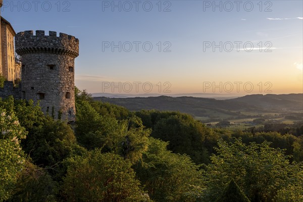 Sunrise at Plankenstein Castle, Texingtal, Mostviertel, Lower Austria, Austria, Europe