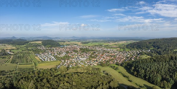 Aerial view, panorama of the municipality of Steißlingen, on the horizon the Hegau mountains, district of Constance, Baden-Württemberg, Germany, Europe