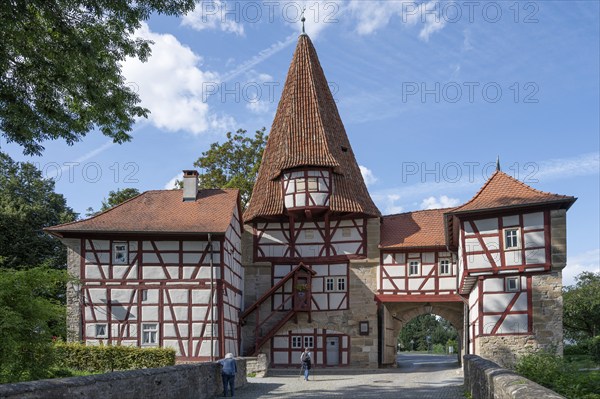 Rödelseer Tor, built in the 13th century, part of the town fortifications of Iphofen, Lower Franconia, Bavaria, Germany, Europe