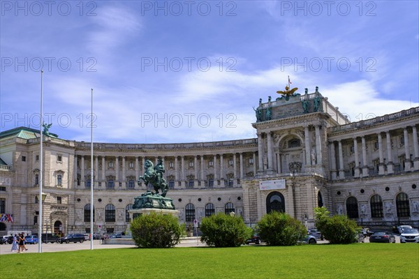 Heldenplatz, Hofburg Imperial Palace, with equestrian monument to Archduke Karl, 1st district, Vienna, Austria, Europe