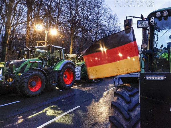 Thousands of farmers demonstrate with their tractors against the planned cancellation of the agricultural diesel subsidy, Berlin, 15.01.2024