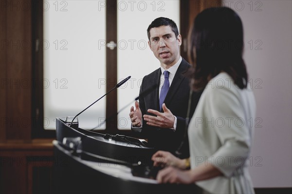 (R-L) Annalena Bärbock (Alliance 90/The Greens), Federal Foreign Minister, and Mihai Popsoi, Foreign Minister of Moldova, at a press conference after a meeting in Berlin, 9 April 2024 / Photographed on behalf of the Federal Foreign Office