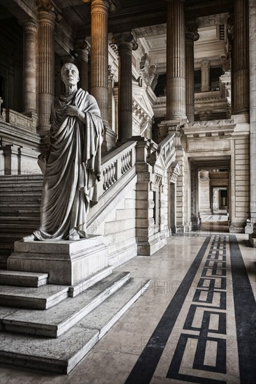 The Palace of Justice, palace, architecture, palace of justice, monumental, europe, law, law, capital, european union, flanders, building, building, sightseeing, attraction, art in architecture, judge, monument, court, courthouse, historic, monument, Brussels, Belgium, Europe