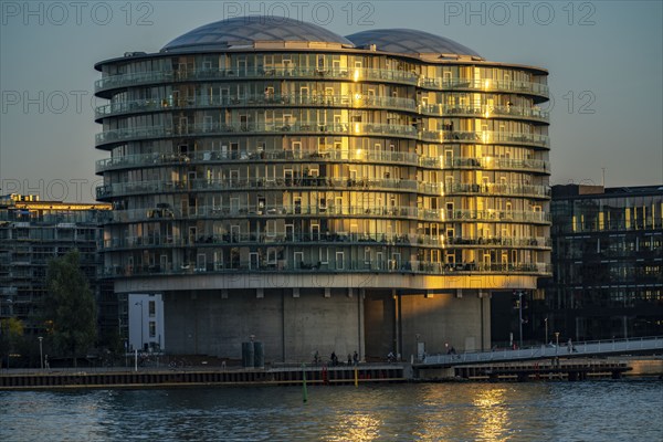 Residential buildings, Gemini Residence at the harbour, near the Havnestaden district, in the evening light, Copenhagen, Denmark, Europe