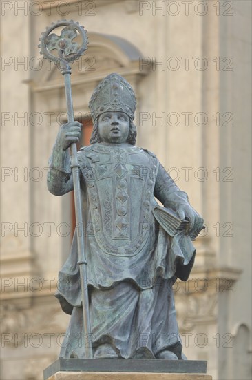 Gothardus with crosier, Godehard of Hildesheim, Gotthard, saint, Saint, bronze, book, hold, carry, sculpture, Gothardus Fountain, main market, Gotha, Thuringia, Germany, Europe