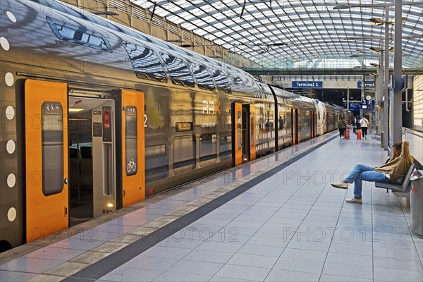 Cologne Bonn Airport railway station, Cologne Bonn Airport, Cologne, North Rhine-Westphalia, Germany, Europe