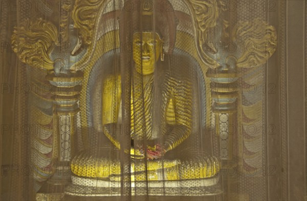Buddha statue, Theravada Buddhism, cave, cave temple, Mulgirigala temple, Mulkirigala, Ceylon, Sri Lanka, South Asia, Asia