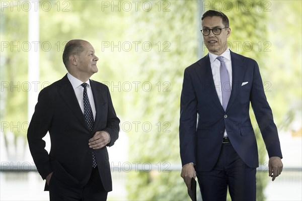 Olaf Scholz (SPD), Federal Chancellor, and Alexander Stubb, President of the Republic of Finland, during a press statement at the Federal Chancellery in Berlin, 8 May 2024