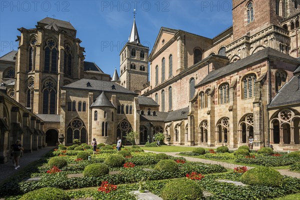 Trier Cathedral and Church of Our Lady, UNESCO World Heritage Site, Trier, Rhineland-Palatinate, Germany, Europe