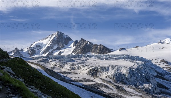 High alpine mountain landscape, summit of the Aiguille de Chardonnet and Glacier du Tour, glaciers and mountain peaks, Chamonix, Haute-Savoie, France, Europe