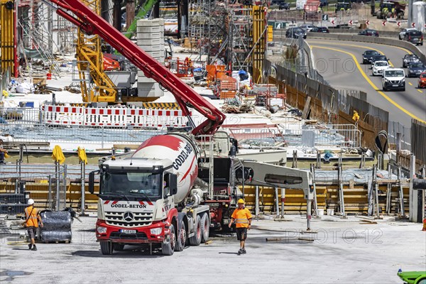 Construction site on the A81 motorway near Böblingen. All bridges will be replaced by new ones when the motorway is widened to six lanes. Böblingen, Baden-Württemberg, Germany, Europe