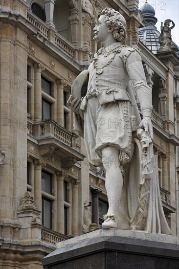 Statue by Antoon van Dyck, famous Flemish Baroque painter, Antwerp, Flanders, Belgium, Europe