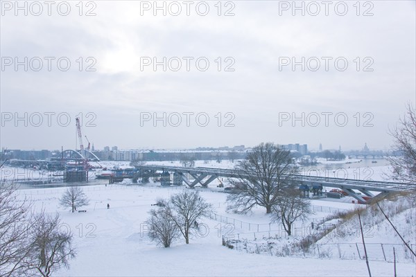 Waldschlößchen bridge final assembly