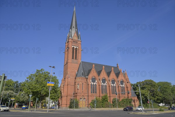 Church Zum Guten Hirten, Friedrich-Wilhelm-Platz, Friedenau, Berlin, Germany, Europe