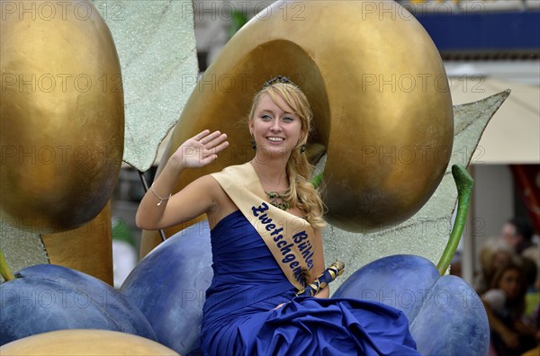 The Plums Queen Alina I. takes part in the parade of the Zwetschgenfest, plums festival, Bühl, Baden, Baden-Württemberg, Germany, Europe