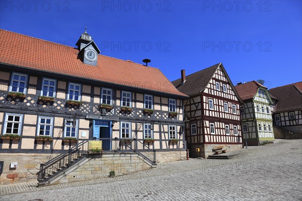 Second smallest town in Germany, Ummerstadt in the district of Hildburghausen, market square with the historic town hall, built in 1558, half-timbered ensemble, Thuringia, Germany, Europe