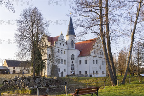 Oberau Castle is a moated castle located in the village of Oberau, in the municipality of Niederau, in Saxony near Meissen, which belonged to the Saxon noble family von Miltitz for centuries. The castle is one of the oldest preserved moated castles in Saxony. Renovation and reconstruction are in full swing, Oberau, Saxony, Germany, Europe