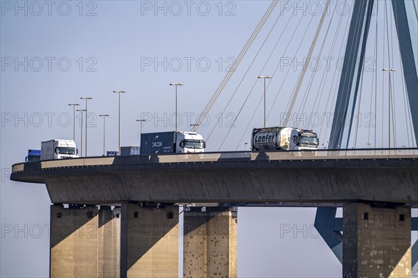 The Köhlbrand Bridge in the port of Hamburg, spans the 325 m wide Köhlbrand, an arm of the Süderelbe, the bridge is over 3600 metres long, 53 metres above the water, piers 135 m high, more than 30, 000 vehicles use the B3 bridge daily, important connection to the port, it is dilapidated, is to be rebuilt, Hamburg, Germany, Europe