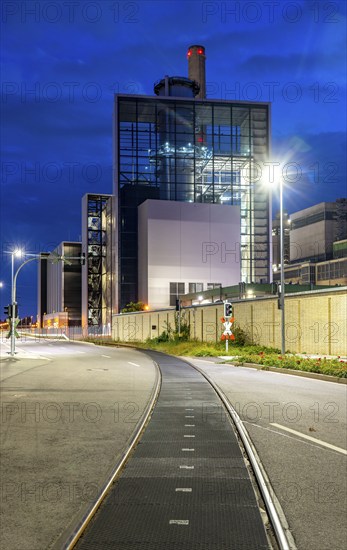 The Lausward natural gas power plant, the most efficient gas and steam turbine power plant in the world, generates electricity and district heating, Block Fortuna, in the harbour of Düsseldorf, North Rhine-Westphalia, Germany, Europe
