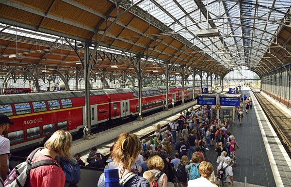 Europe, Germany, Lübeck, Schleswig-Holstein, Central Station, Train Arrivals Hall, Hamburg, Hamburg, Federal Republic of Germany, Europe