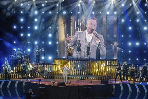 Roland Kaiser live on The big tour for the 50th stage anniversary at the Berlin Waldbühne on 16/08/2024