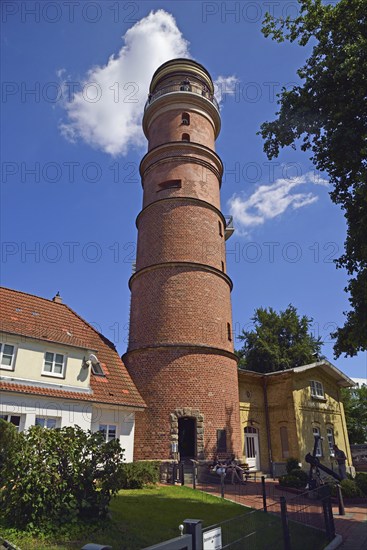 Europe, Germany, Schleswig Holstein, Baltic Sea, Lübeck-Travemünde, beach, lighthouse, oldest lighthouse in Germany from 1539, Europe