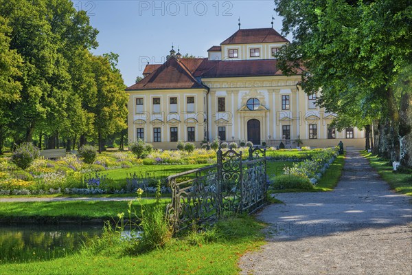 Garden parterre in front of Lustheim Palace in the Schleissheim Palace complex, Oberschleissheim near Munich, Upper Bavaria, Bavaria, Germany, Europe
