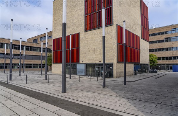 The campus of the Ruhr West University of Applied Sciences, HRW, a state university of applied sciences specialising in engineering, in Mülheim an der Ruhr, North Rhine-Westphalia, Germany, Europe