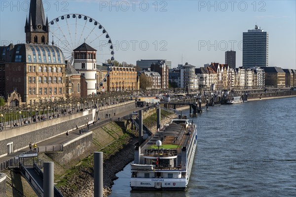 Skyline of Düsseldorf on the Rhine, Mannesmannufer, houses on the banks of the Rhine, Old Town, riverside promenade, Rhine, Düsseldorf, North Rhine-Westphalia, Germany, Europe