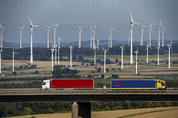 Wind farm near Lichtenau, bridge on the A44 motorway, Ostwestfalen Lippe, North Rhine-Westphalia, Germany, Europe
