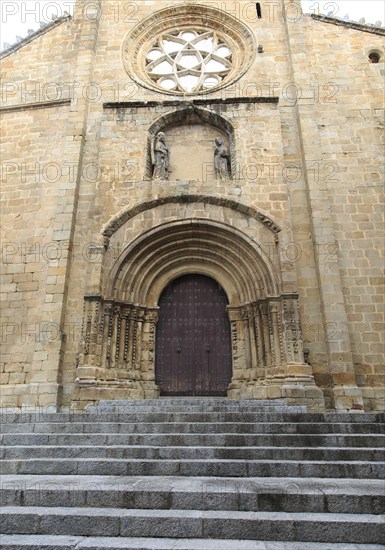 Door of old cathedral, Cathedral Vieja, Plasencia, Caceres province, Extremadura, Spain, Europe