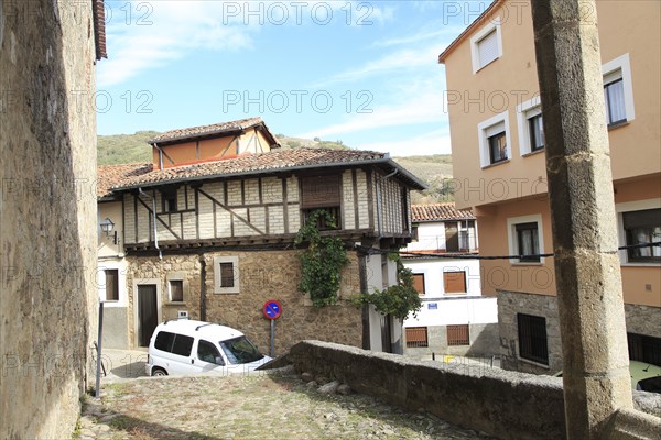 Traditional houses and modern homes architecture narrow street, Garganta la Olla, La Vera, Extremadura, Spain, Europe