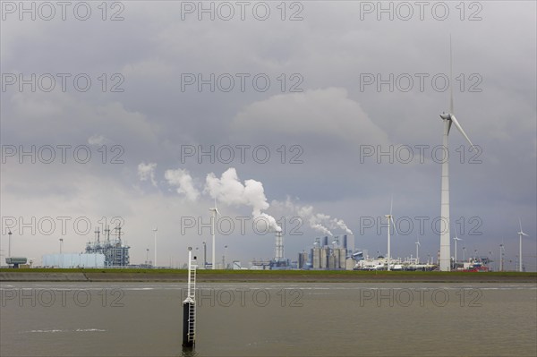 Large-scale coal-fired power plant and battery storage project in the Ems estuary in Eemshaven, 22/05/2024
